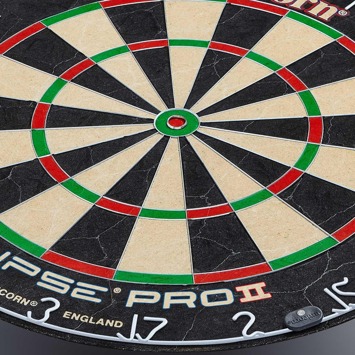 Unicorn Eclipse Pro Dartscheibe mit 2 Borsten und professionellem Sisal und High Definition Spider,