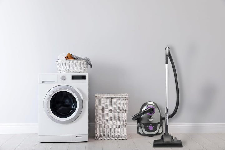 Bestron Staubsauger mit Beutel, Bodenstaubsauger inkl. 3 Staubsaugerbeutel, 94cm Teleskopstange & um