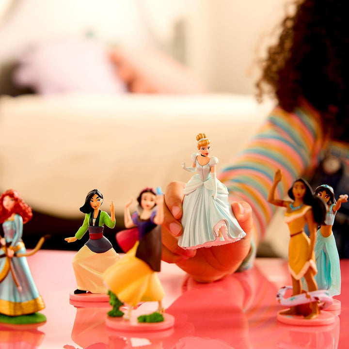 Disney Store Official - Disney Prinzessinnen - Figurenset - 7 Spielzeuge - Mit Mulan, Pocahontas, Me
