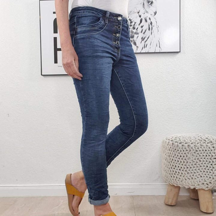 Jewelly Stretch Jeans| im Baggy Boyfriend Schnitt| Damen Hose mit dekorativer Knopfleiste| Perfekter
