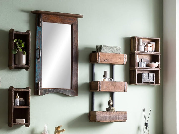 Woodkings® Holz Spiegel Fenster Design 45x68 recyceltes Altholz mit Ablage Vintage rustikal Möbel Ba