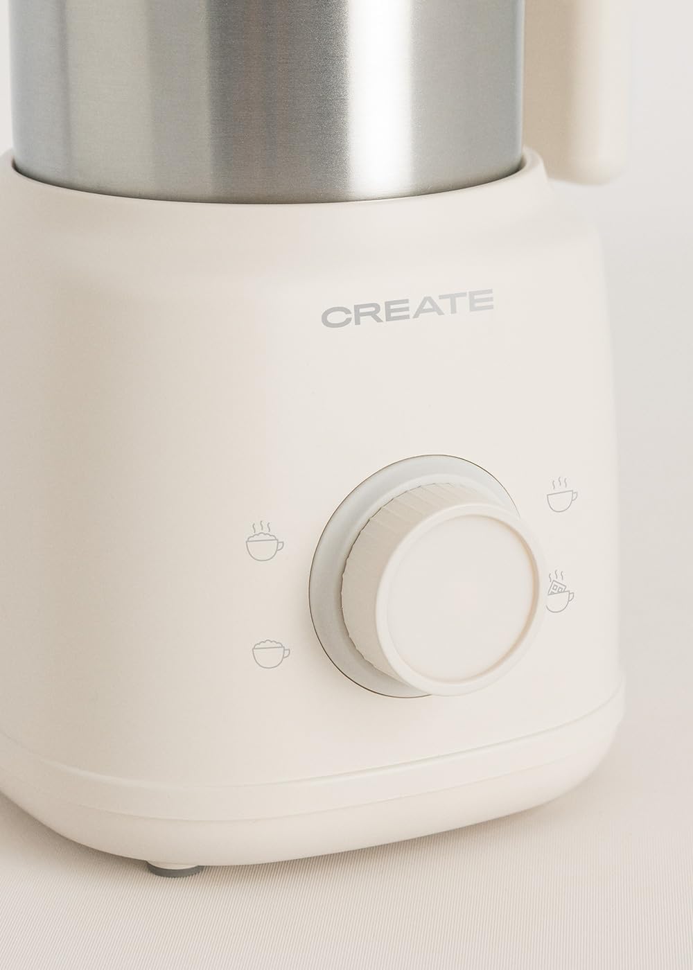 CREATE/MILK FROTHER RETRO/Milchaufschäumer und -erhitzer mit abnehmbarem Krug Cremeweiss/Magnetische