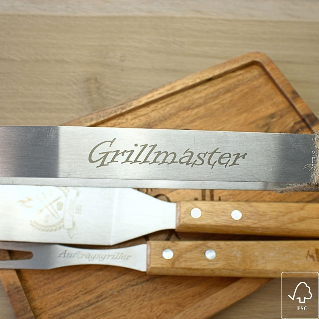 Grill-Set mit Gravur Edelstahl – BBQ Geschenkset OPTIONAL mit Akazienbrett – Grillzubehör für Männer