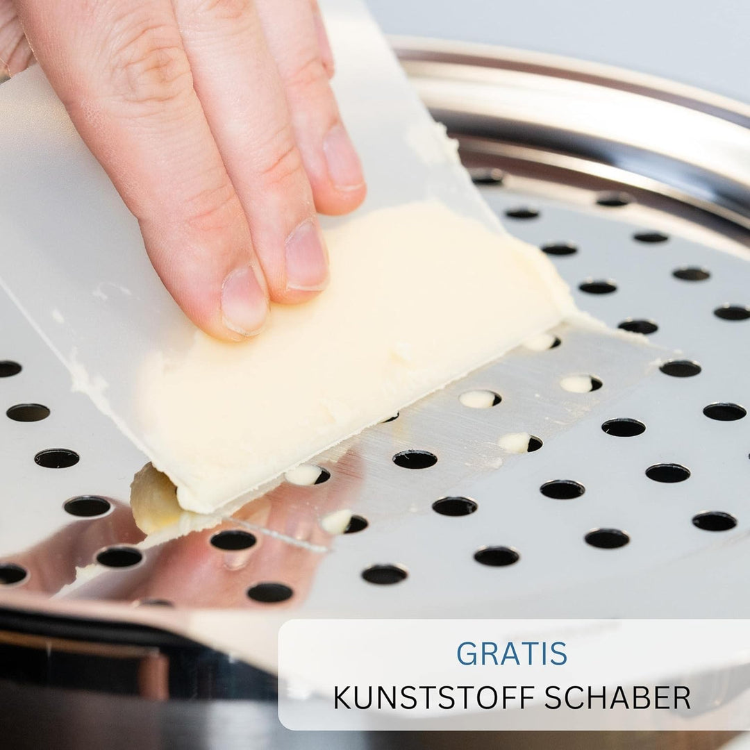 Westmark Spätzleblech/Topfaufsatz + Schaber - mühelose und schnelle Herstellung von Spätzle - Spätzl