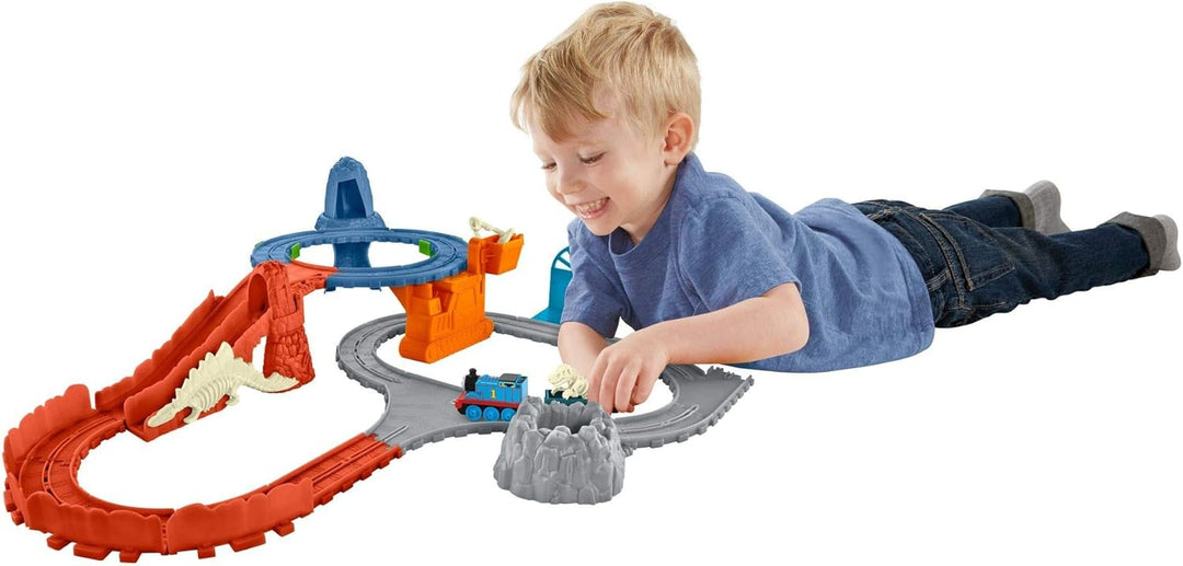 Fisher Price - Thomas & Friends Adventures - Collectible Railway - Great Dino Delivery Playset (Fbc6