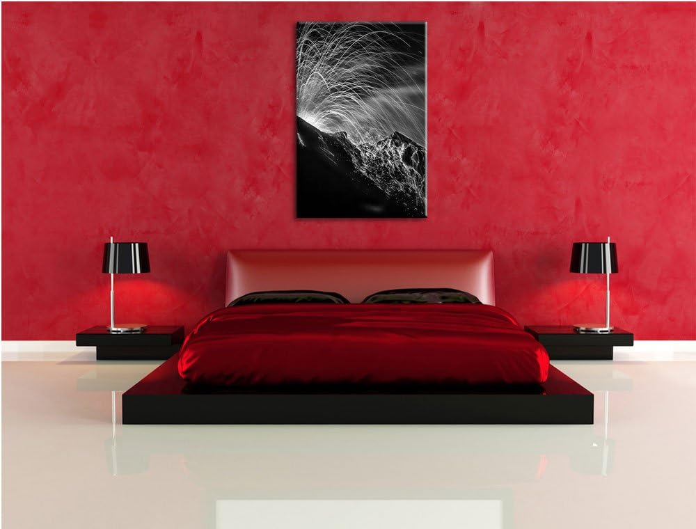 Pixxprint Monocrome, Bedrohlicher Vulkanausbruch, Format: 100x70 auf Leinwand, 100x70