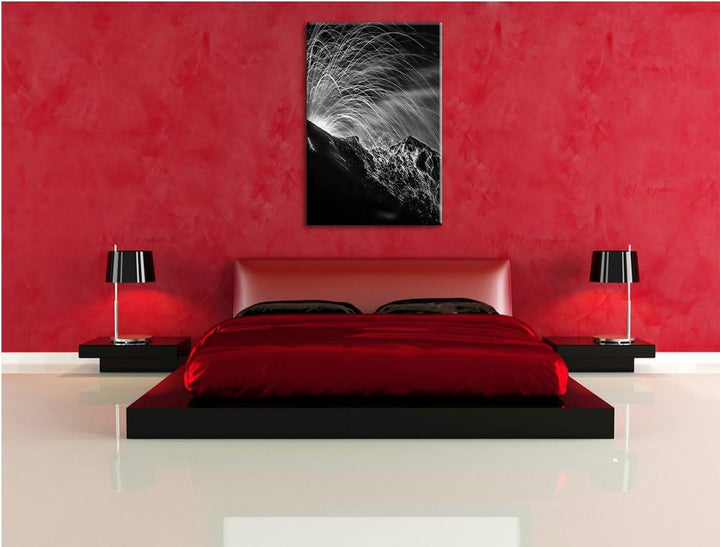 Pixxprint Monocrome, Bedrohlicher Vulkanausbruch, Format: 100x70 auf Leinwand, 100x70