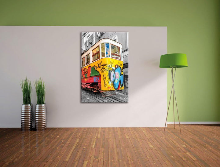 Pixxprint kleine Besprühte S-Bahn schwarz/weiss als Leinwandbild/Grösse: 120x80 cm/Wandbild/Kunstdru