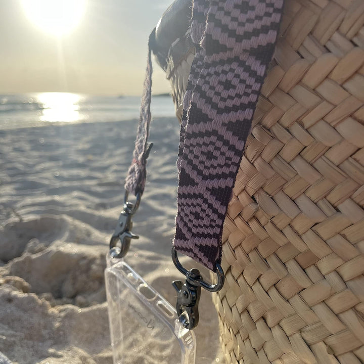 NOOMYA® Premium Fashion Handykette | Set Handyhülle iPhone SE 3. Gen 2022 & Handyband Wine Tasting |