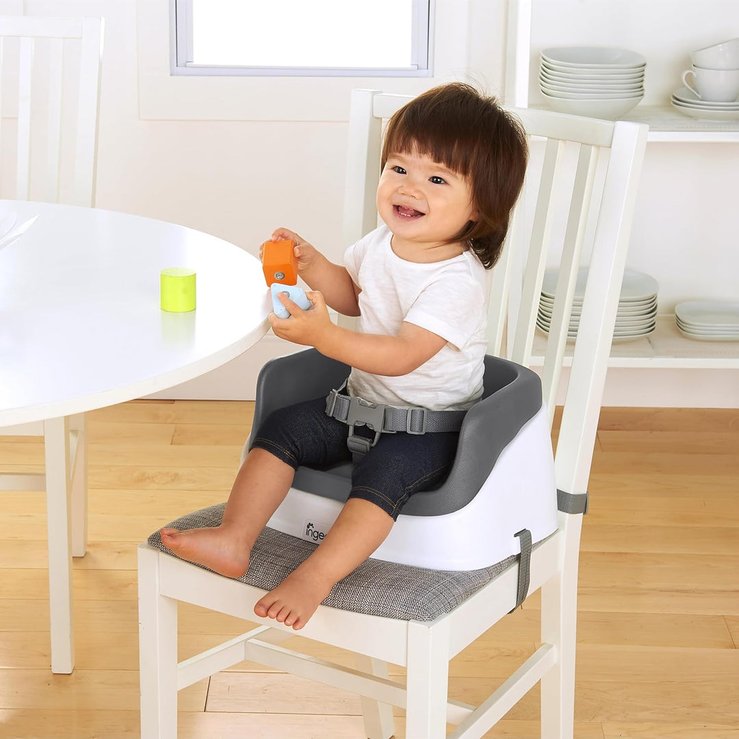 Ingenuity Sitzerhöhung Stuhl, Essen und Fütterung Sitz für Kleinkinder, Boostersitz mit Dreipunktgur