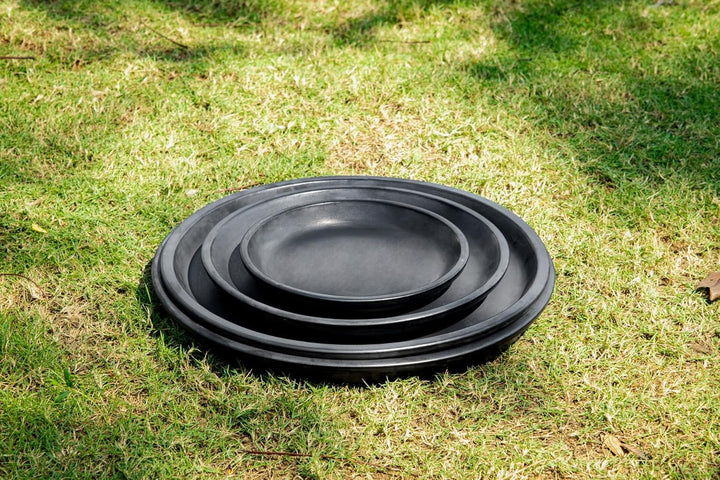 Vogeltränke/Teller/Untersetzer für Pflanzgefässe Blumentöpfe Blau Weiss Anthrazit glasiert aus Stein