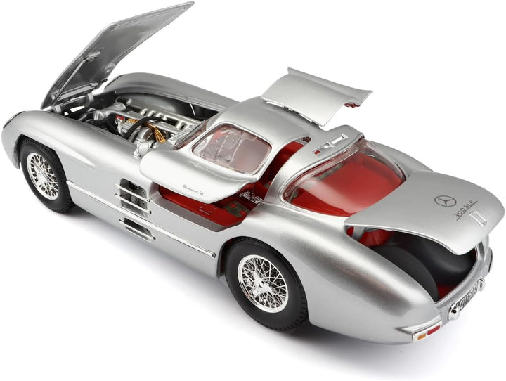 Maisto Mercedes 300SLR Coupé Uhlenhaut, Modellauto mit Federung, Massstab 1:18, Türen und Motorhaube