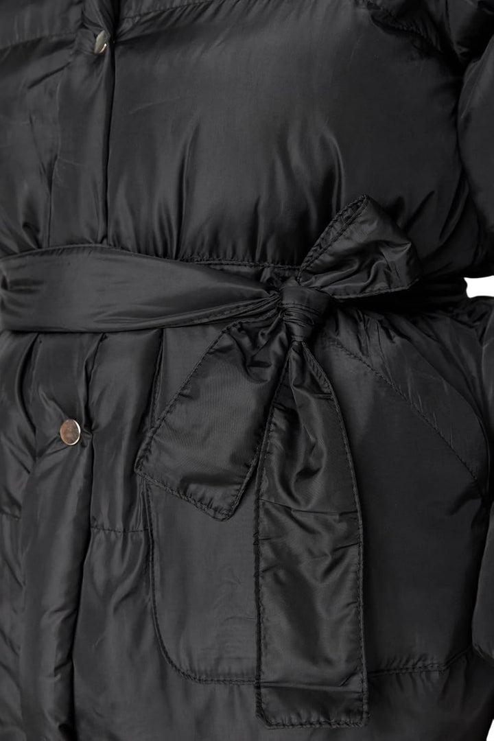 TRENDYOL Damen Slim Puffer Plain Webstoff Grössen in Winterjacke Coat 42 Grosse Grössen Schwarz, 42