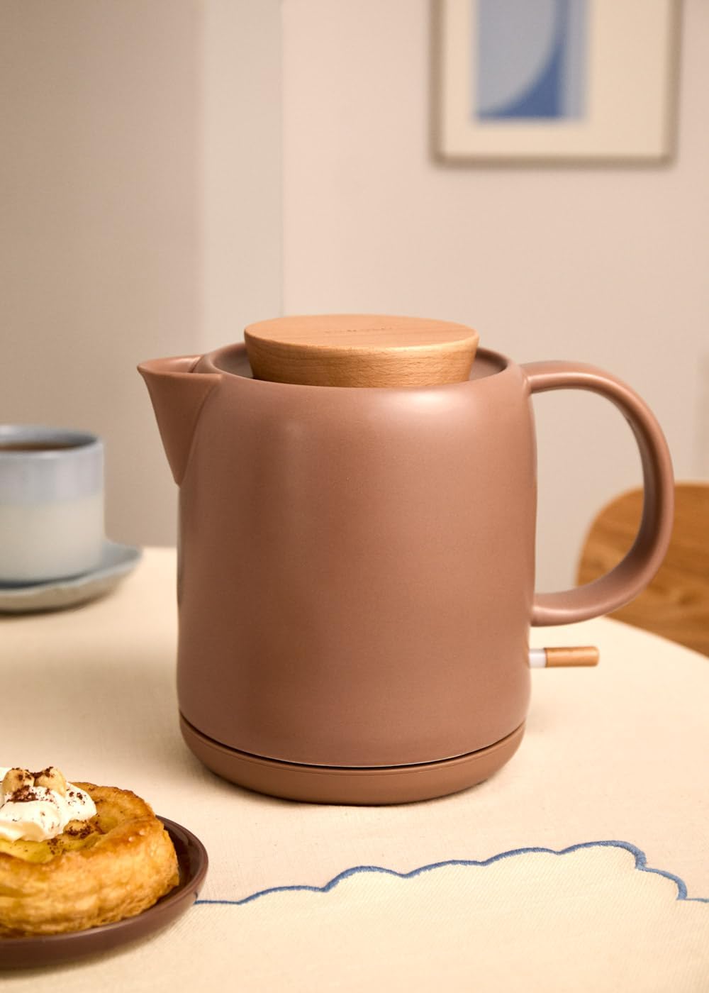 CREATE/KETTLE CERAMIC/Keramischer Wasserkocher Mokka/Keramikgehäuse, Aufheizen in 5 Minuten, 1L Fass