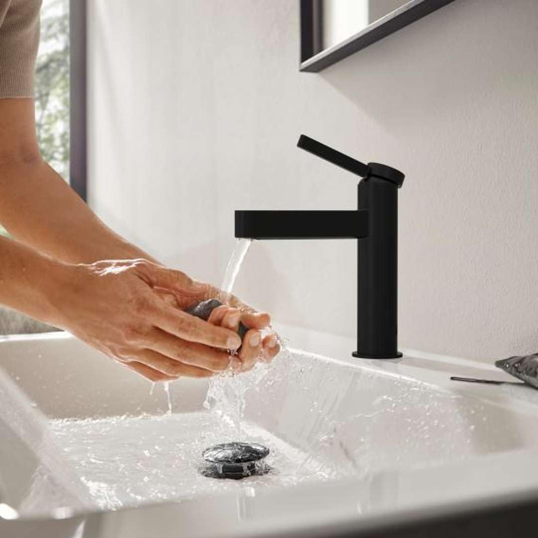 hansgrohe Waschtischarmatur Finoris, Wasserhahn Bad mit Auslauf Höhe 100 mm, mit Push-Open Ablaufgar