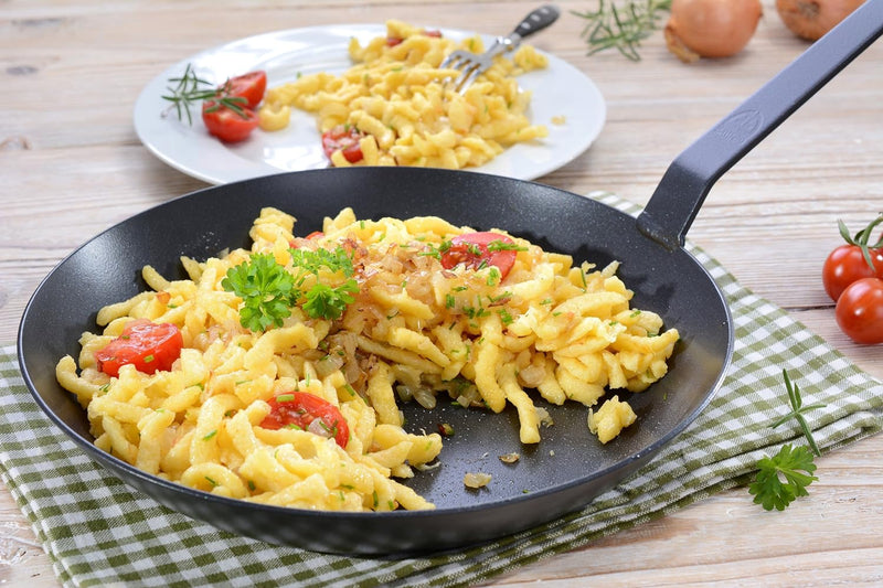 GRÄWE Hohe Eisenpfanne mit Keramikbeschichtung &