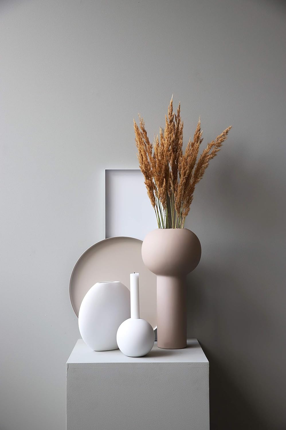 Cooee Design Vase Pastille aus Keramik in der Farbe Weiss Handgefertigt, Durchmesser: 20cm, Höhe: 19