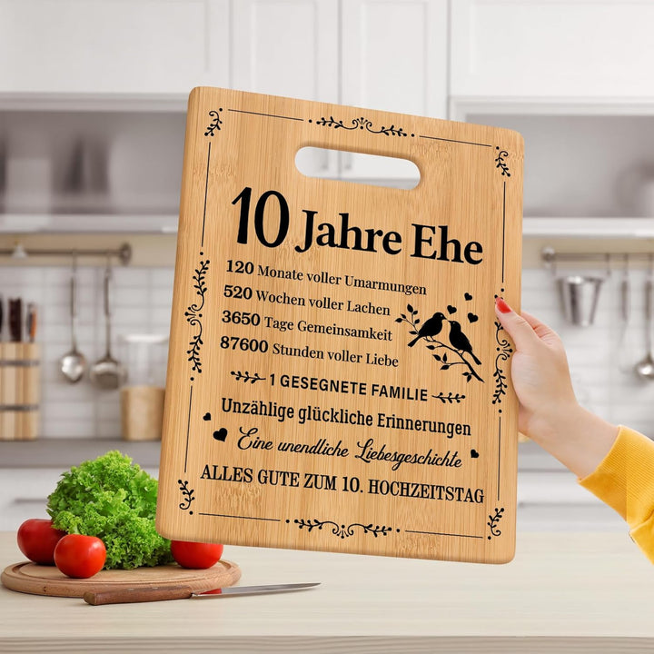 Rosenhochzeit Geschenke, Romantisches Geschenk zum 10. Hochzeitstag, Bambus-Schneidebrett zur Feier