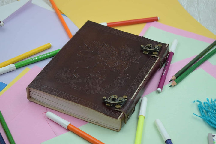 OVERDOSE Handgemachtes Leder Tagebuch Celtic Griffin Journal Dragon Diary mit Dual C-Lock Reisetageb
