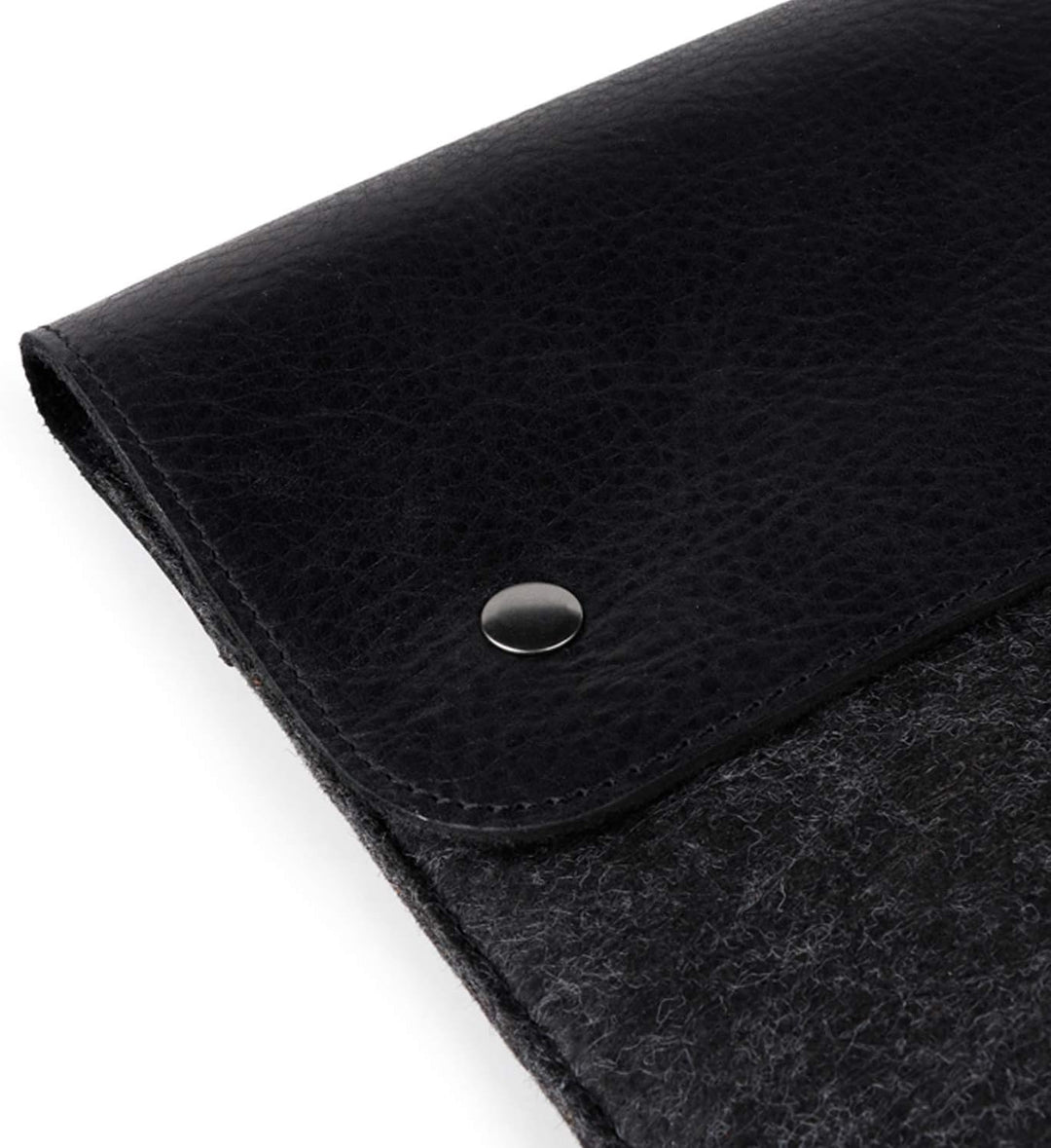 MegaGear MacBook-Tasche aus echtem Leder und Fleece, Laptop-Hülle für MacBook Pro und MacBook Air Hü