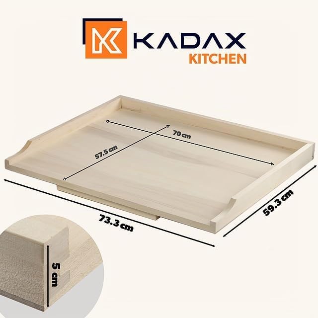 KADAX Nudelbrett, Holzbackbrett aus hochqualitativem Pappelholz, Teigbrett mit Anschlagleisten, Trad