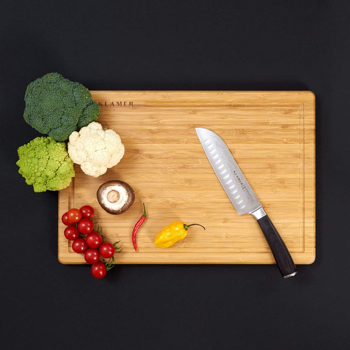 KLAMER Premium Santoku Damastmesser mit Bambus Schneidebrett, echter japanischer Stahl 18 cm Kochmes