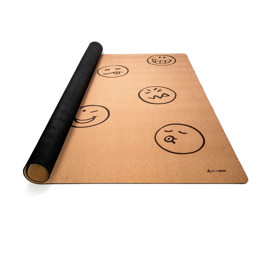 Secoroco Spielmatte aus Kork. Schadstofffreie Krabbelmatte für Babys und Kinder. Smileys 160x110 cm