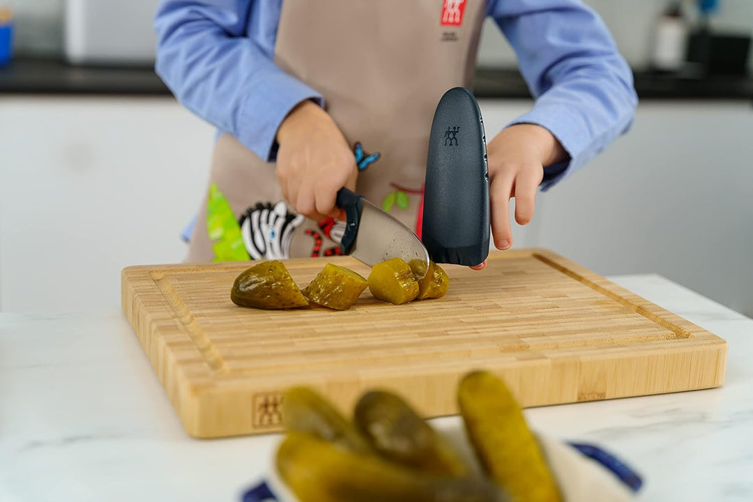 ZWILLING Twinny Kinderkochmesser, 10 cm, mit Fingerschutz, Edelstahl, Abgerundete Klingenform, Kindg