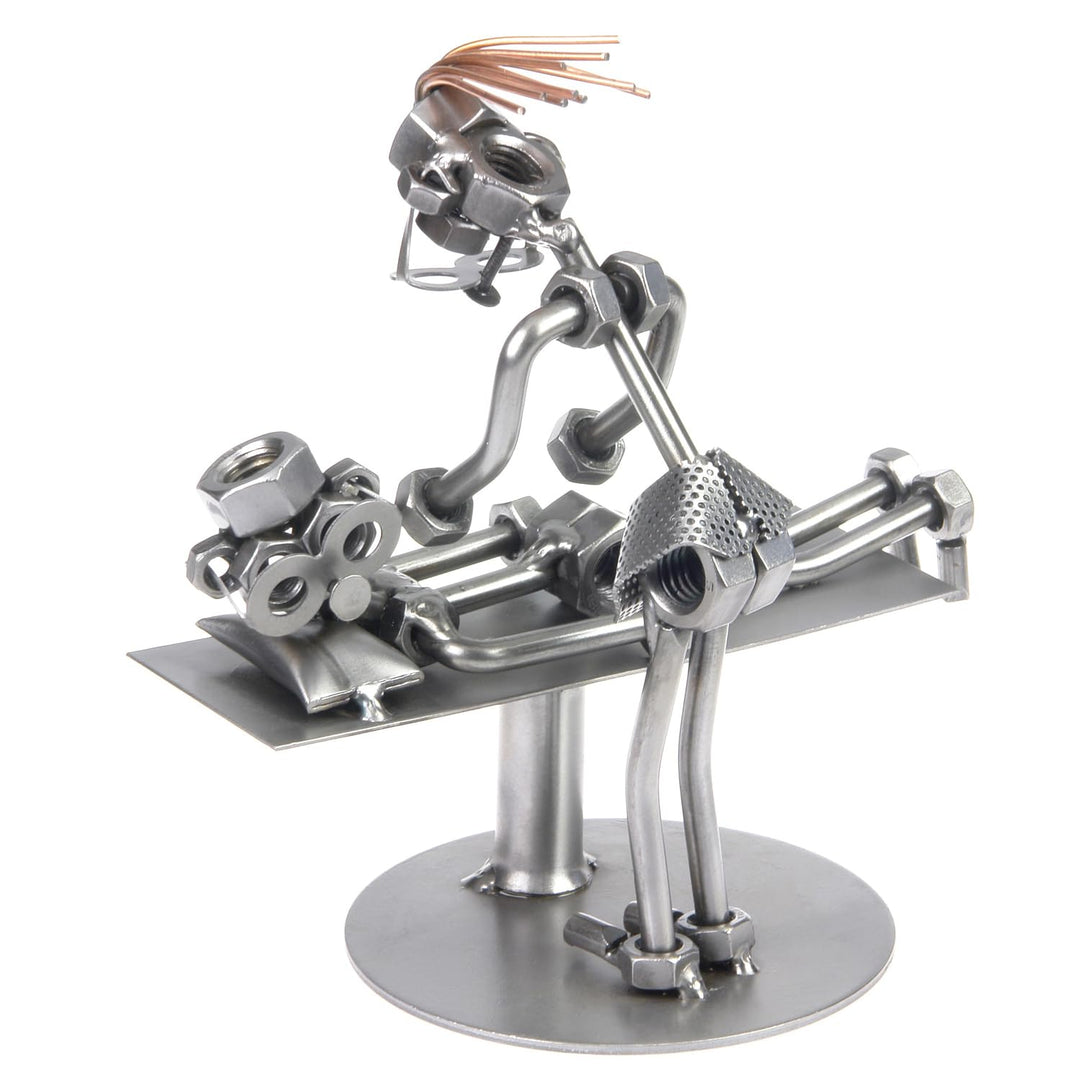 metalman24 Schraubenmännchen Masseurin I Handarbeit I Geschenkidee I Metallfigur I Metallmännchen I