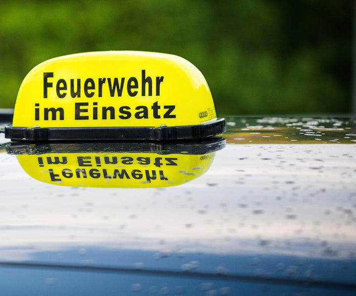 PACOTEX Dachaufsetzer City Feuerwehr im Einsatz Dachzeichen Dachschild gelb unbeleuchtet