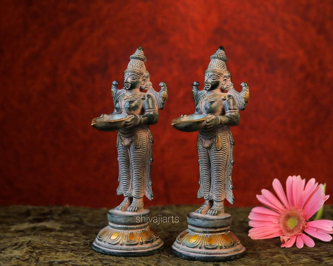 SHIVAJI ARTS Tiefe Lakshmi-Statue aus Messing, Öldocht-Diya-Paar, indisches handgefertigtes Deepak f