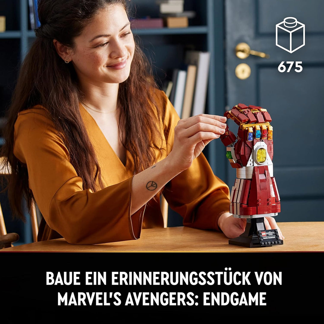 LEGO 76223 Marvel Iron Mans Nano Handschuh, Baubares Iron Man-Modell mit Infinity-Steinen, Filmset „