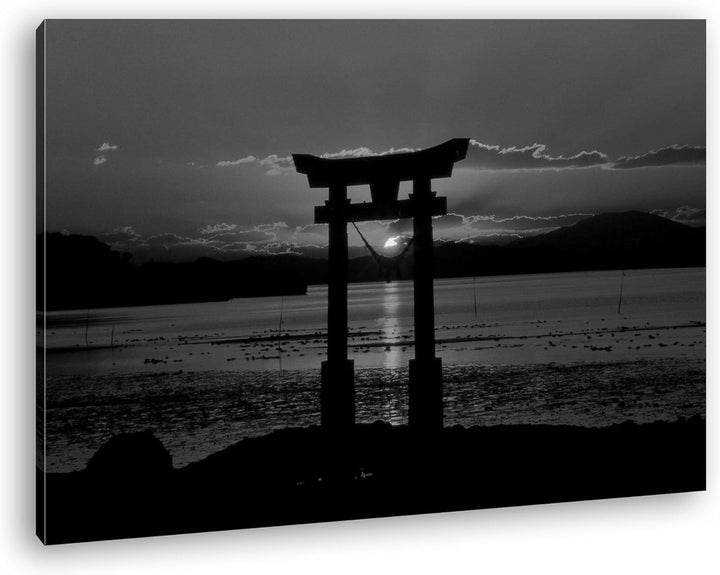 deyoli Japanischer Schrein bei Sonnenaufgang Effekt: Schwarz/Weiss Format: 80x60 als Leinwand, Motiv