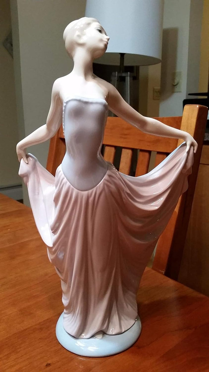 LLADRÓ Frauen-Figur Tänzerin. Ballerina. Porzellan.