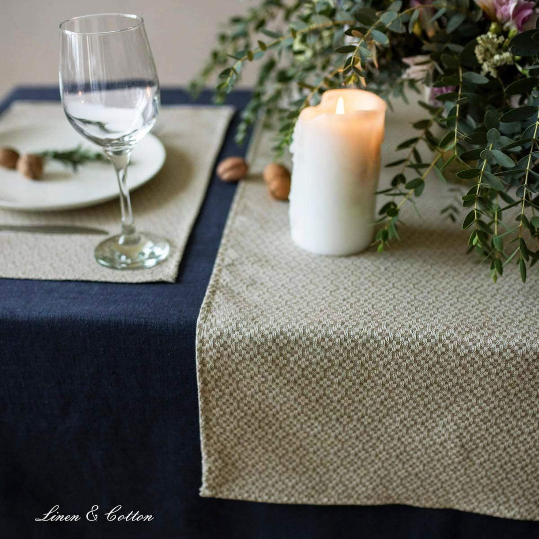 Linen &amp; Cotton Hübscher Dekorativer Tischläufer Stoff Tischband Tischwäsche Decorus - 44% Leinen, 56