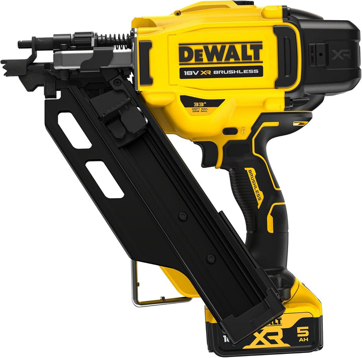 Dewalt 18 Volt Akku-Nagler (90mm) DCN930P2 (für gängige papier- und drahtgebundene D-Kopf Nägel, Mag