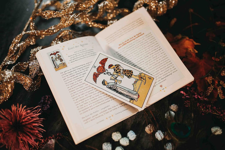 TAROT - Dein Starterkit: 78 Karten mit Buch (Tarotkarten legen lernen, Tarotkarten mit Buch für Anfä