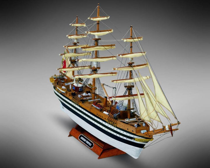 kit de modèle de bateau AMERIGO VESPUCCI catègorie Mini Mamoli scale 1:350