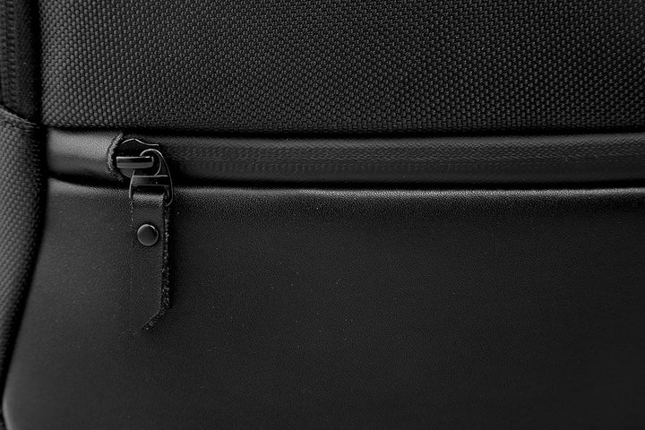 Dell PE1520C, 15" EcoLoop Premier Aktentasche, für umweltbewuste Nutzer, (bis max. 15.6 Zoll (39.62c