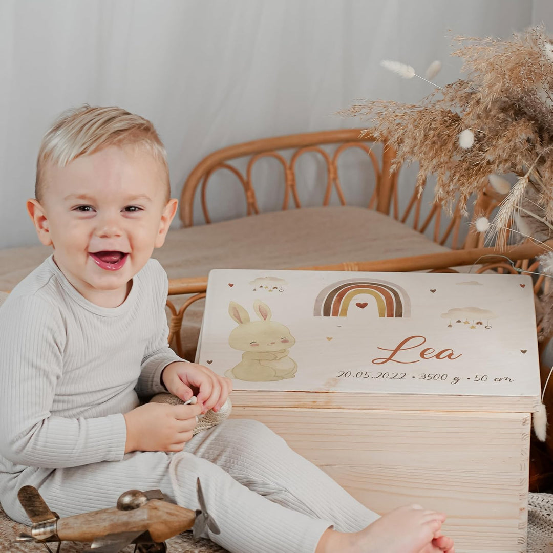 KIDSMOOD - Erinnerungsbox Baby, personalisierte Holzkiste mit Deckel, Ideal zur Aufbewahrung von Eri