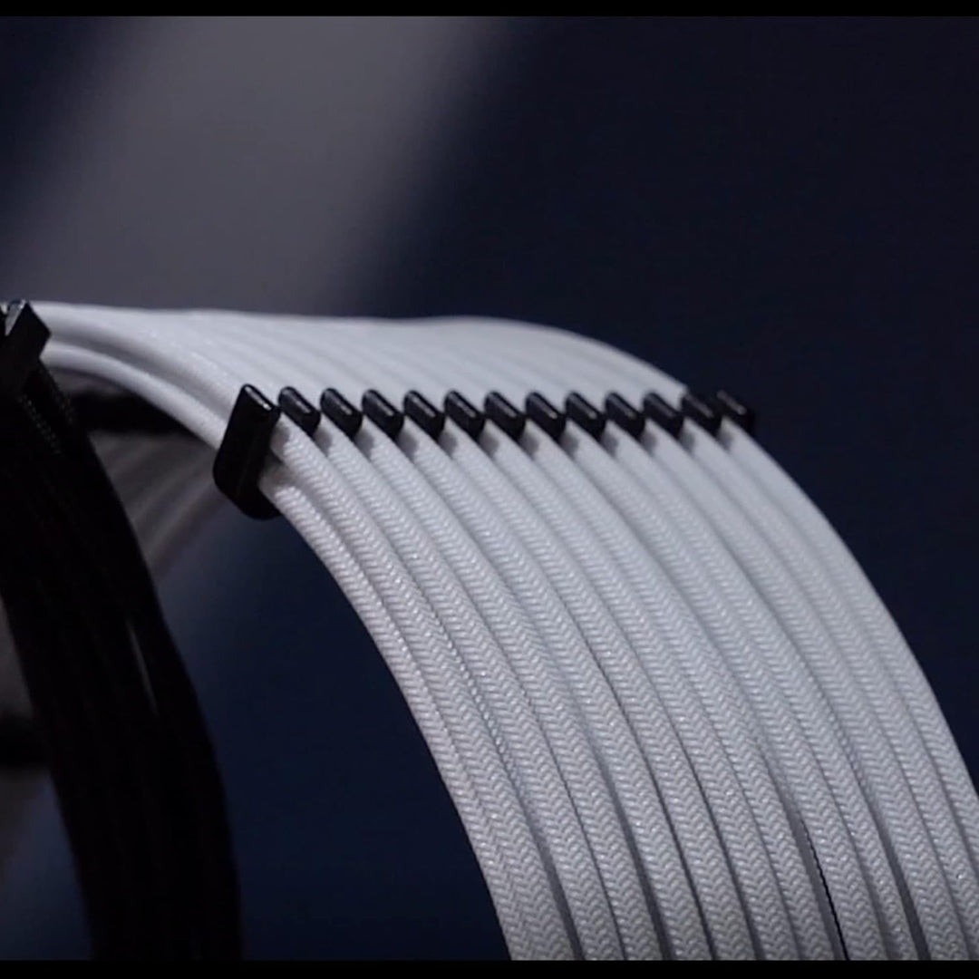 Formulamod Kabelverlängerungskit für Netzteil, 18 AWG, ATX, 24P+, EPS 8-P + PCI-E8-P, mit Kämmen für