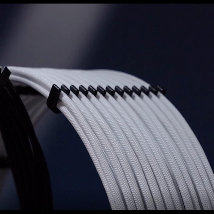 Formulamod Kabelverlängerungskit für Netzteil, 18 AWG, ATX, 24P+, EPS 8-P + PCI-E8-P, mit Kämmen für