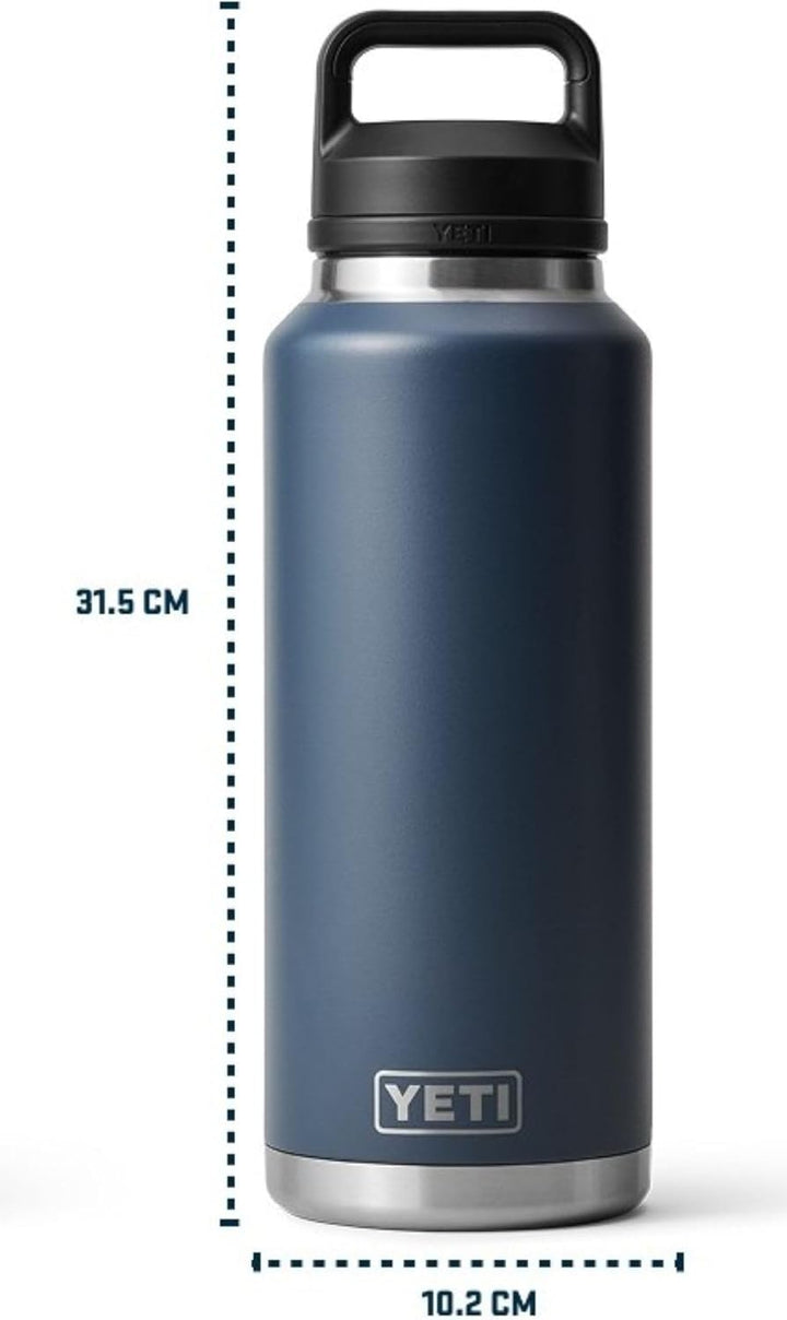 YETI Rambler Trinkflasche 46 oz (1,3 L) Weiss – Edelstahl Trinkflasche, Wasserflasche Sport mit Chug