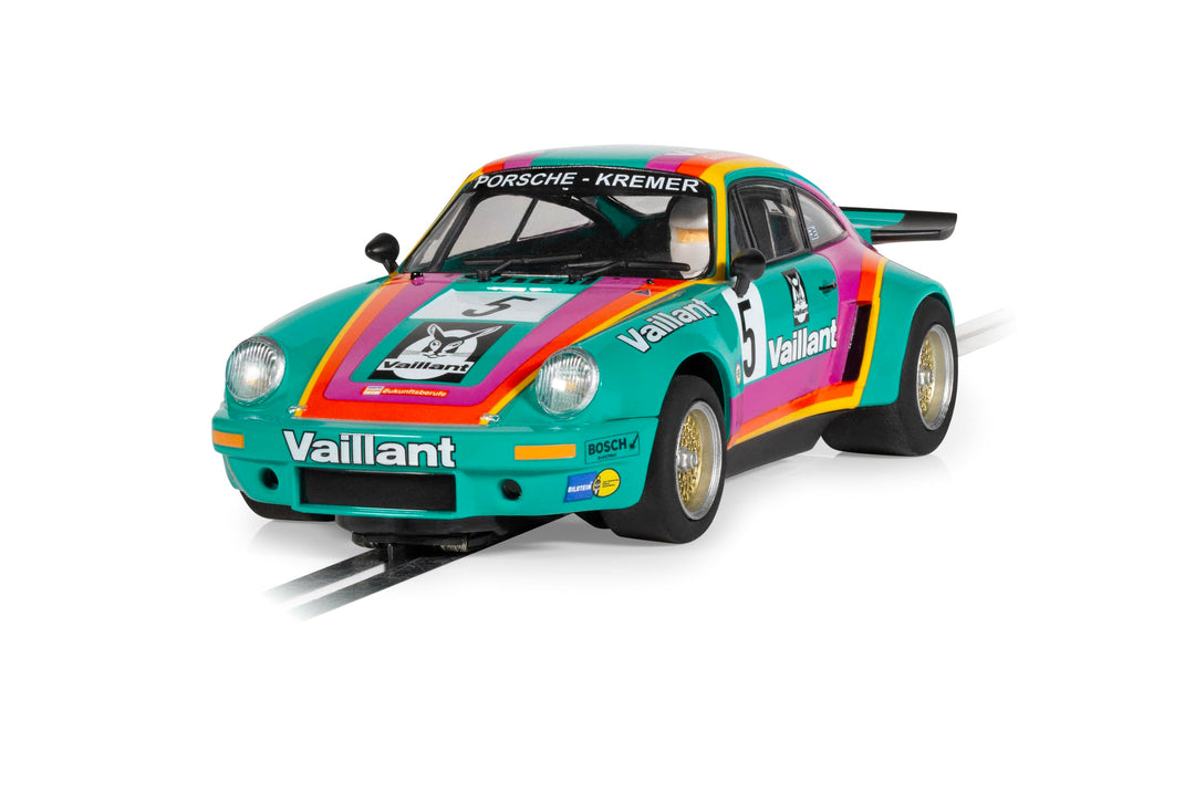 Scalextric C4439 1:32 Porsche 911 3.0 RSR Vaillant 