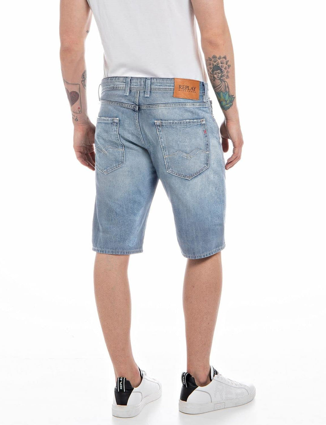 Replay Herren Jeans Shorts Grover Short Straight-Fit mit Super Stretch 28W 010 Light Blue, 28W 010 L