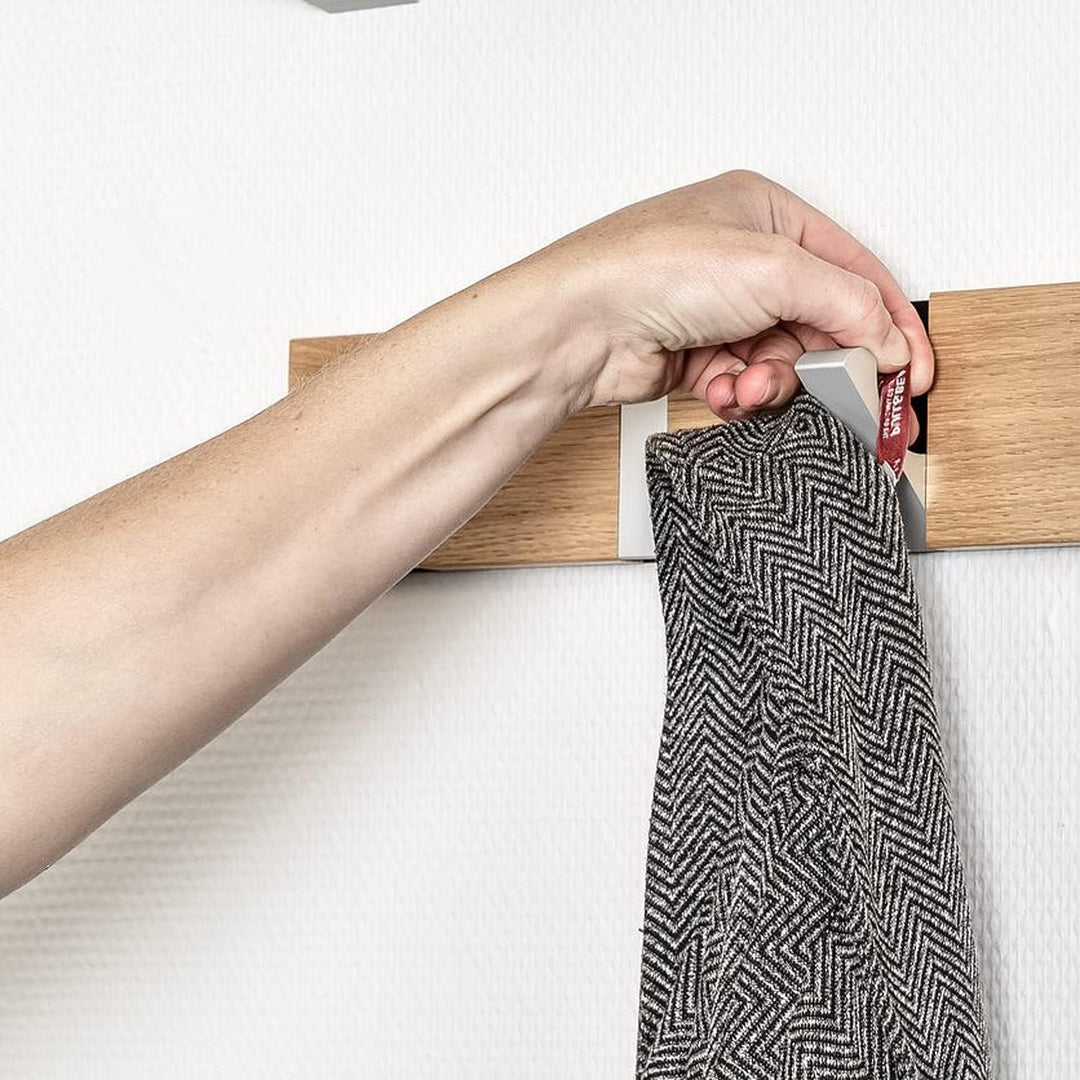 LoCa Garderobe Knax 6 Teak (geölt) (Haken klappbar Alu) Garderoben-Leiste Kleiderhaken Flur modern G