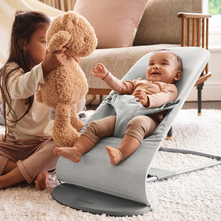 BabyBjörn Babywippe Bliss, Gewebt Melange, Hellgrau
