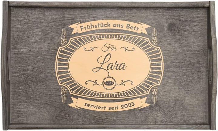 Maverton Betttablett mit Gravur - personalisiert - Sofatisch mit Griffen - klappbar - erhöhter Rand