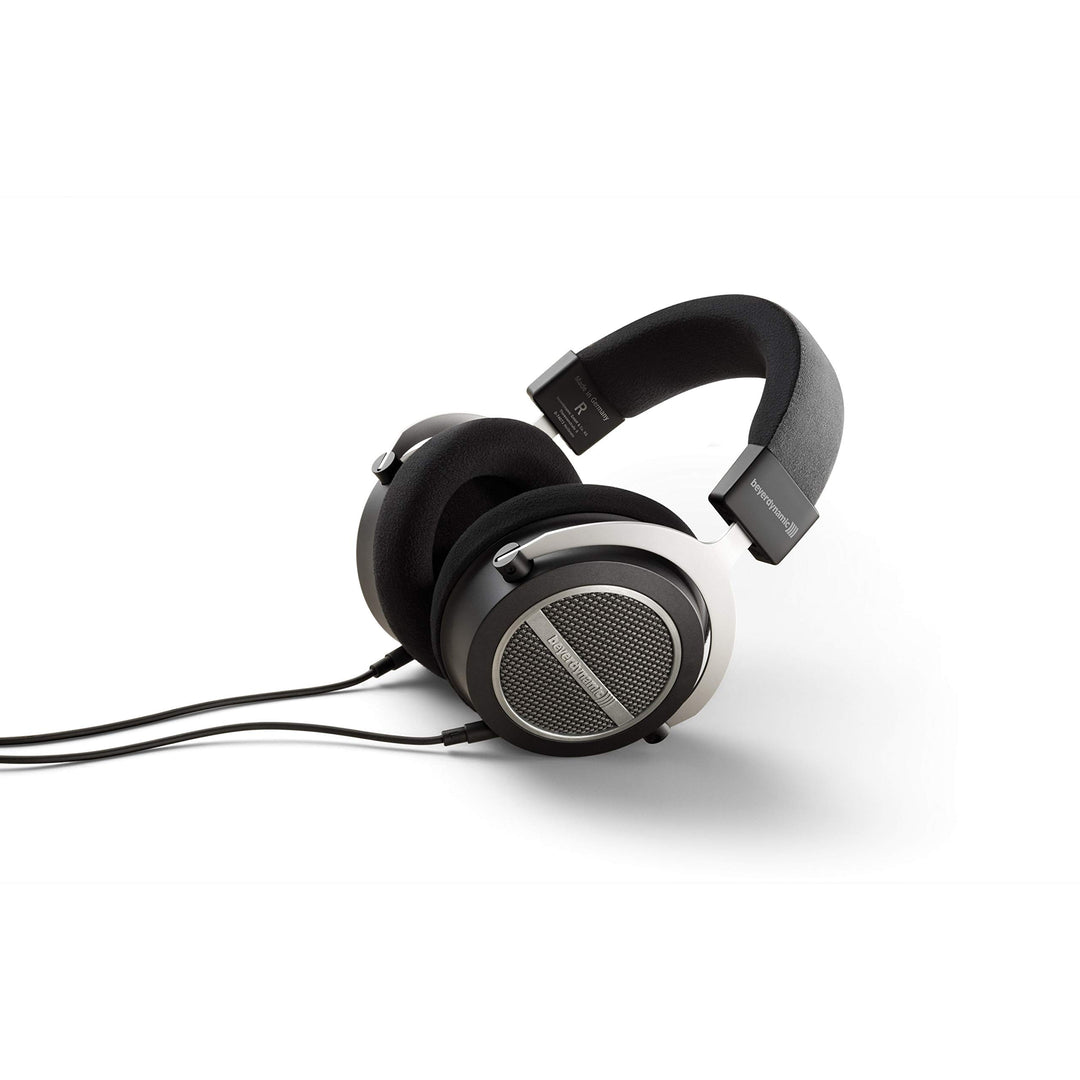 beyerdynamic Amiron Home Over-Ear Stereo-Kopfhörer in anthrazit. Offene Bauweise, steckbares Kabel,