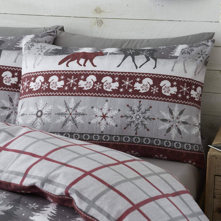 Happy Linen Company Kissenbezüge mit nordischem Motiv - für den Winter - warm &amp; wendbar - 100% anger